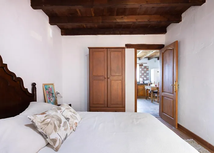 Home2book Charming Nature Casa Aurora * Лос-Реалехос