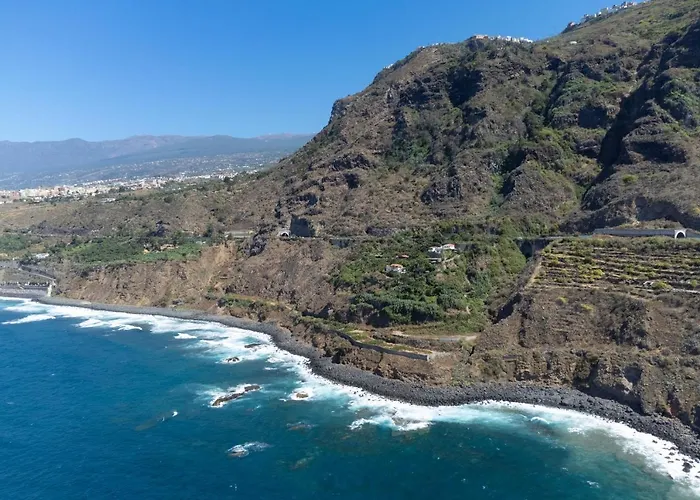 Дом отдыха Home2book Charming Nature Casa Aurora Лос-Реалехос