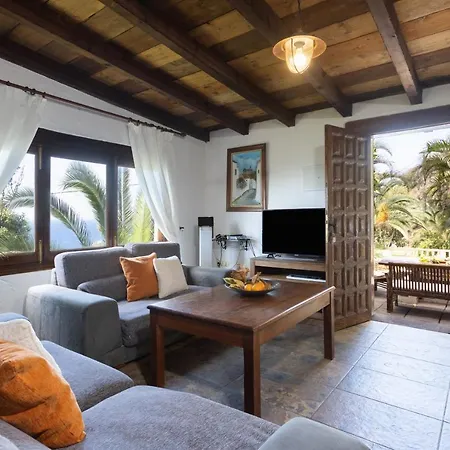 Home2book Charming Nature Casa Aurora Feriehus